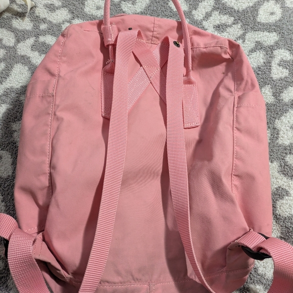 Kånken Pink Backpack - Picture 11 of 11